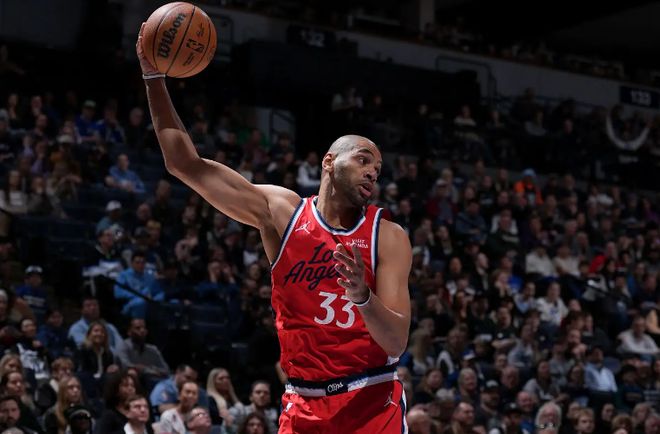 快船险胜灰熊 巴图姆低迷成关键转折