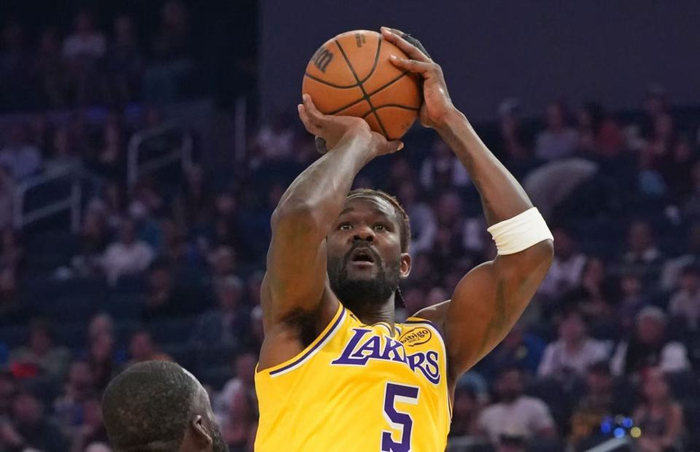 艾顿坦言自身问题致湖人困境