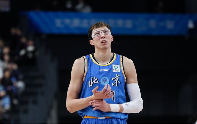 北京双杀同曦逆转取胜锁定季后赛席位